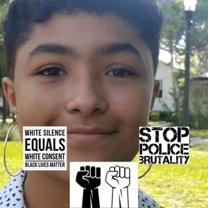 Meet your Posher, Carla